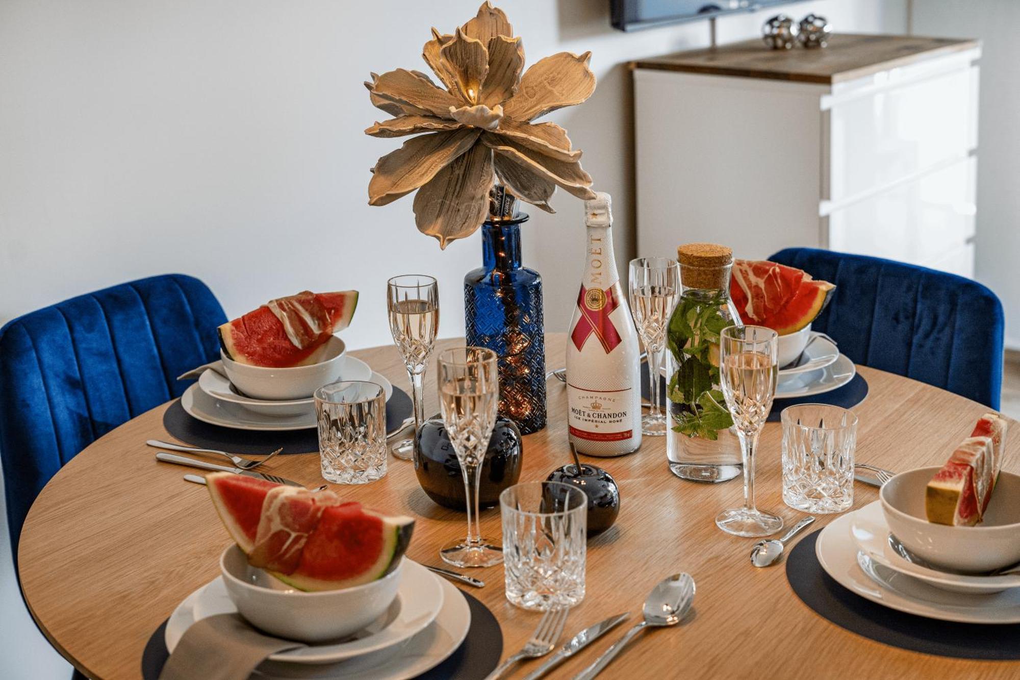 Apartment Excellence Deluxe Near Messe